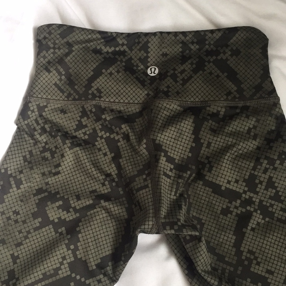 Lululemon leggings